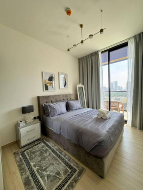 Trendy One Bedroom Apartment